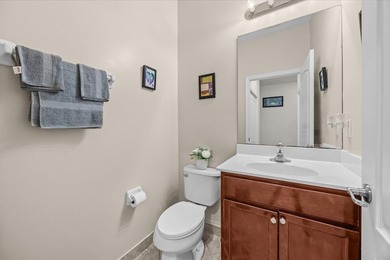 Welcome to River Marina, a charming 3-bedroom, 2.5-bathroom - photo 14
