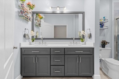 Welcome to River Marina, a charming 3-bedroom, 2.5-bathroom - photo 17