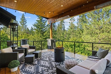 Mountain living meets timeless comfort in this beautifully - photo 30