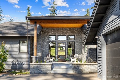 Mountain living meets timeless comfort in this beautifully - photo 34