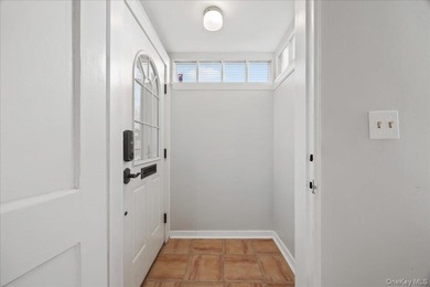 Welcome to the highly desired pet friendly Trousdell Village - photo 3