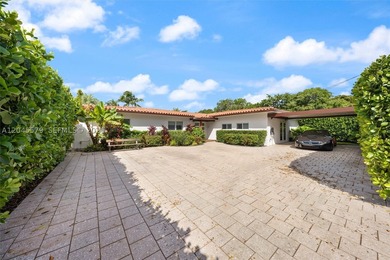 Experience waterfront living at its finest in this fully - photo 2