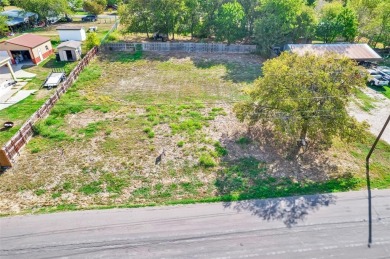 Lake Lot For Sale in Rockwall, Texas