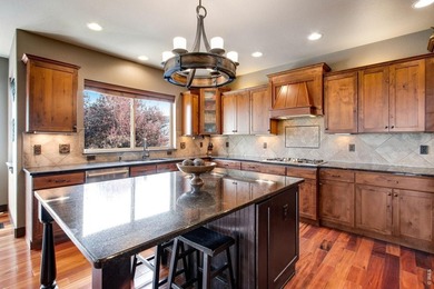 Located on the 6th hole of Highland Meadows Golf Course, this - photo 15