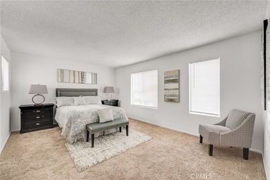 Welcome to this beautifully maintained townhome offering comfort - photo 15