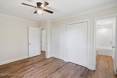 Shhh... Lakeview Heights is one of Clinton's best-kept secrets! - photo 18
