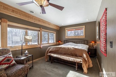LAKEFRONT LOT & LAKEVIEW CABIN - SHORT TERM RENTALS ALLOWED - - photo 18