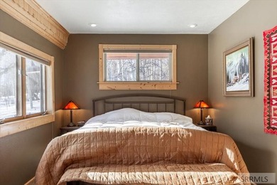 LAKEFRONT LOT & LAKEVIEW CABIN - SHORT TERM RENTALS ALLOWED - - photo 19