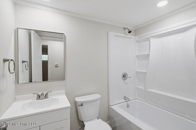 Shhh... Lakeview Heights is one of Clinton's best-kept secrets! - photo 21