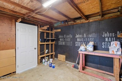 Shhh... Lakeview Heights is one of Clinton's best-kept secrets! - photo 29