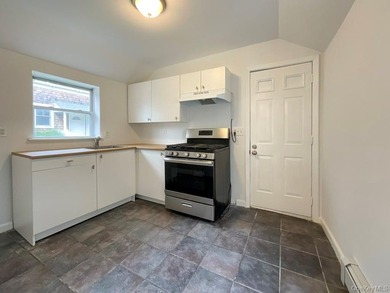Affordability and comfort all in one. Perfect starter home - photo 2