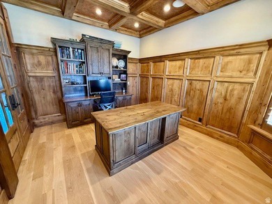 BACK ON THE MARKET - sale failed - This exceptional luxury - photo 8