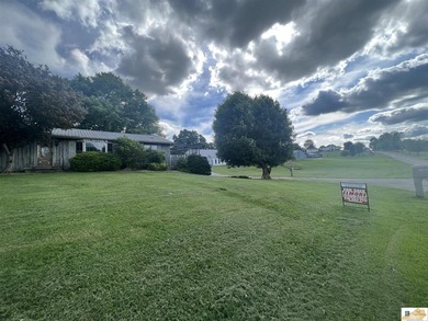 Barren River Lake Home Active Under Contract in Glasgow Kentucky