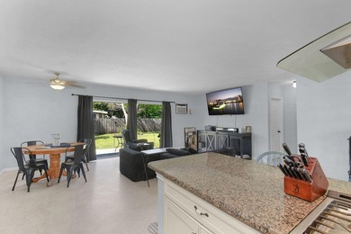 Charming and full of potential, this well-maintained 2-bedroom - photo 10