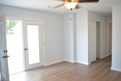 New Reduced Price! Beautifully renovated 1,754 sq ft golf course - photo 16