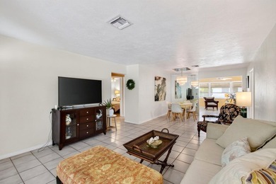 Nestled in the heart of College Park, this charming 2 bedroom, 2 - photo 8