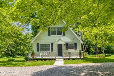 RIVERFRONT RETREAT with almost 13 acres, 300+ Feet of Clinch - photo 3