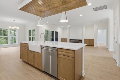 Welcome to 903 Inlet View Drive in the coveted gated community - photo 11