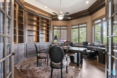 Discover a truly exceptional fully furnished, turn-key luxury - photo 24