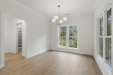 Welcome to 903 Inlet View Drive in the coveted gated community - photo 26