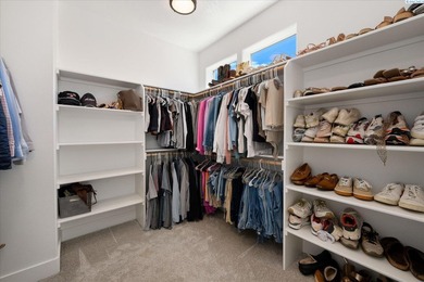 Discover the perfect balance of luxury, comfort, and space in - photo 29