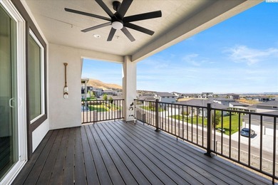 Discover the perfect balance of luxury, comfort, and space in - photo 35