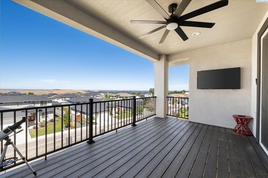 Discover the perfect balance of luxury, comfort, and space in - photo 36