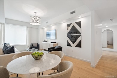Immediate occupancy available in The Rose at Great Neck. 40-New - photo 5