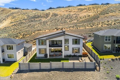 Discover the perfect balance of luxury, comfort, and space in - photo 48