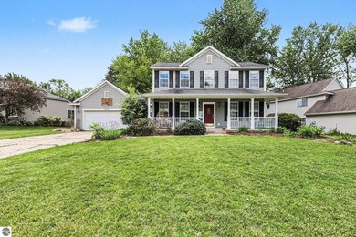 Lake Bella Vista Home Active Under Contract in Rockford Michigan