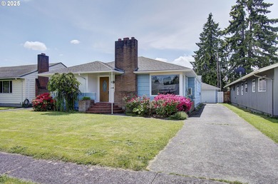 Lake Sacajawea Home For Sale in Longview Washington