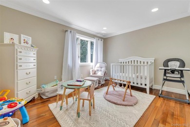 Welcome to this beautifully updated, move-in-ready townhouse - photo 27