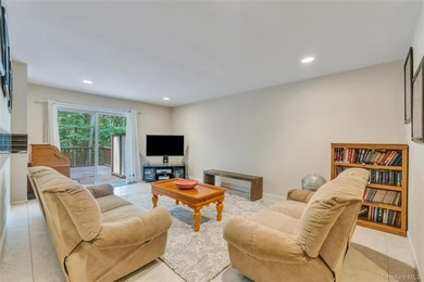Welcome to this beautifully updated, move-in-ready townhouse - photo 30