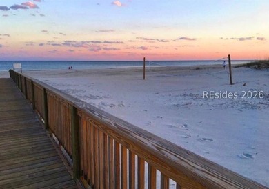 Fantastic Updated Villa with Incredible Ocean Front Views. Fully - photo 47