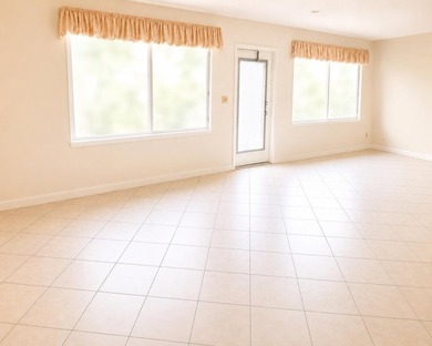 Welcome to Boca Raton. Easy living in this 1st floor lakeview - photo 3