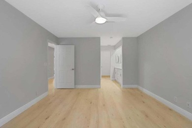 Make this beautifully remodeled 2-bedroom, 2-bath villa in - photo 12