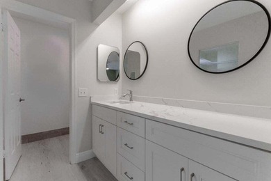 Make this beautifully remodeled 2-bedroom, 2-bath villa in - photo 13