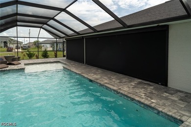Beautifully maintained 3-bedroom plus den, office nook area, 2.5 - photo 15