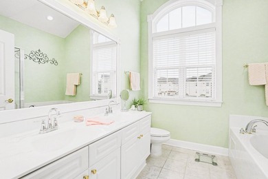 Experience the perfect blend of low-maintenance living and - photo 20