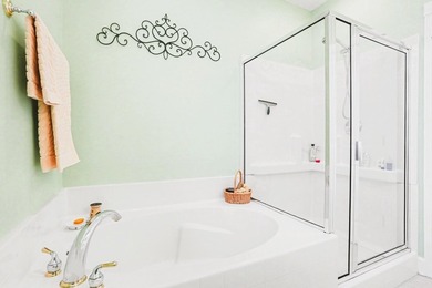 Experience the perfect blend of low-maintenance living and - photo 21