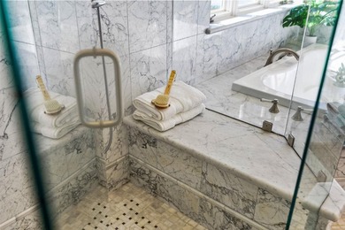 Welcome to 185 14th Avenue in Santa Cruz, an extraordinary - photo 32