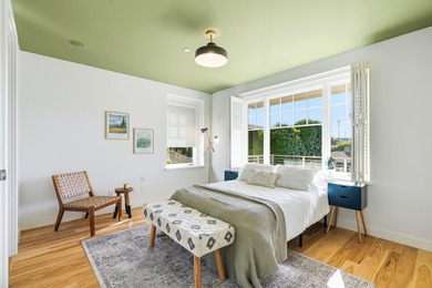 Welcome to 185 14th Avenue in Santa Cruz, an extraordinary - photo 33