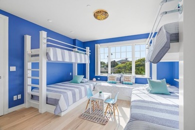 Welcome to 185 14th Avenue in Santa Cruz, an extraordinary - photo 37