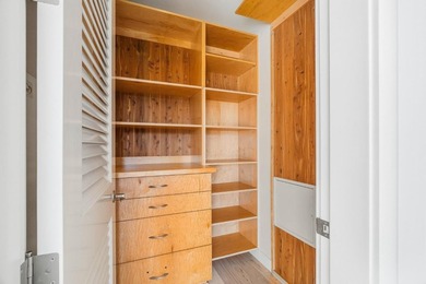 Welcome to 185 14th Avenue in Santa Cruz, an extraordinary - photo 39