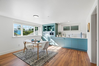 Welcome to 185 14th Avenue in Santa Cruz, an extraordinary - photo 45