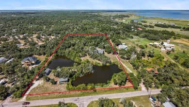 (private lake, pond, creek) Home For Sale in Rockport Texas