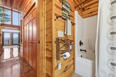 Nestled High in the scenic mountains of the Nantahala Gorge - photo 31