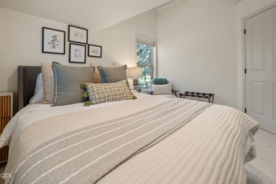 Golf course living awaits in the gated Widgi Creek community! - photo 33