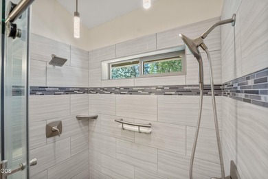 Golf course living awaits in the gated Widgi Creek community! - photo 44