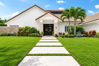 Gorgeous move-in ready 4 Bed/4 Bath home on an extra large - photo 45